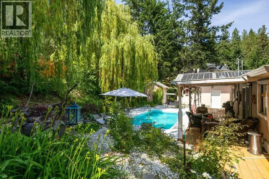 10724 Pinecrest Road, Vernon